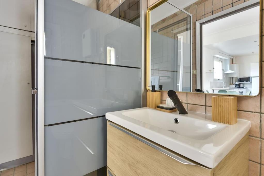 Superbe Studio Vieux Nice 1 Min A Pied De La Plage Екстериор снимка